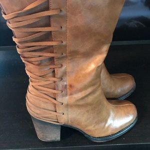 Venus brand brown lace up riding boots